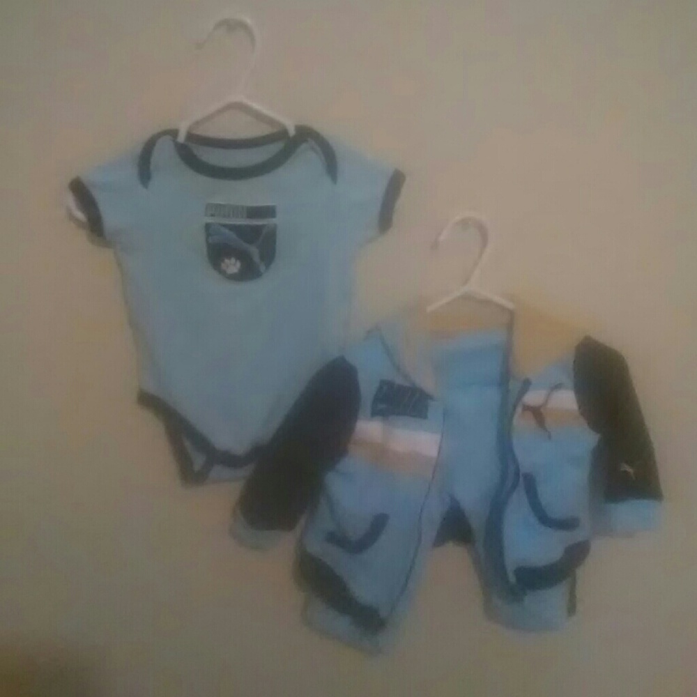 Baby puma sweatsuit
