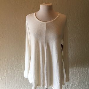 Loose long sleeve tee