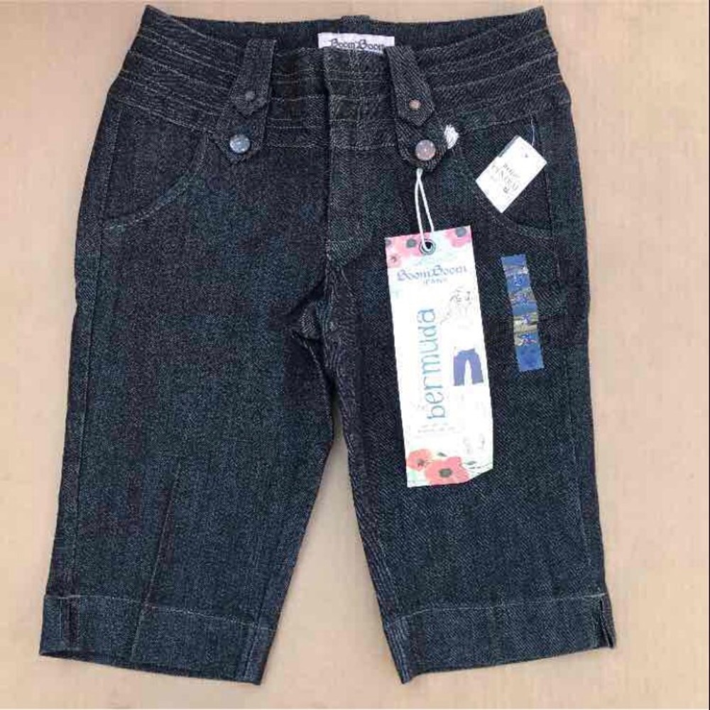 *SOLD* Boom Boom Bermuda Shorts Size 5