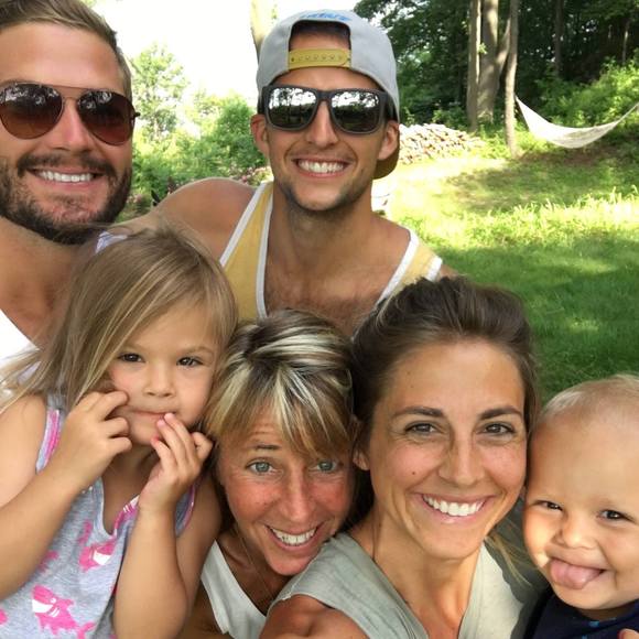 Meet your Posher, Rhonda - Picture 1 of 1