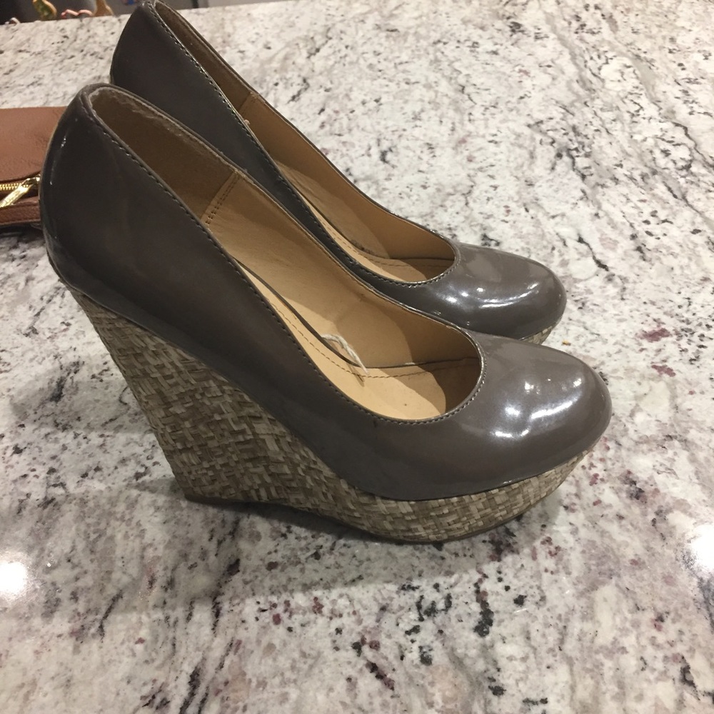 Taupe patent leather wedges by Steve Madden