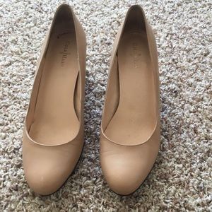 Tan leather Cole Haan pumps