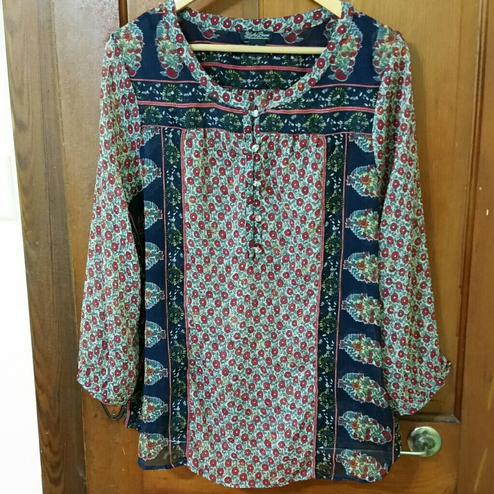 Navy floral print blouse