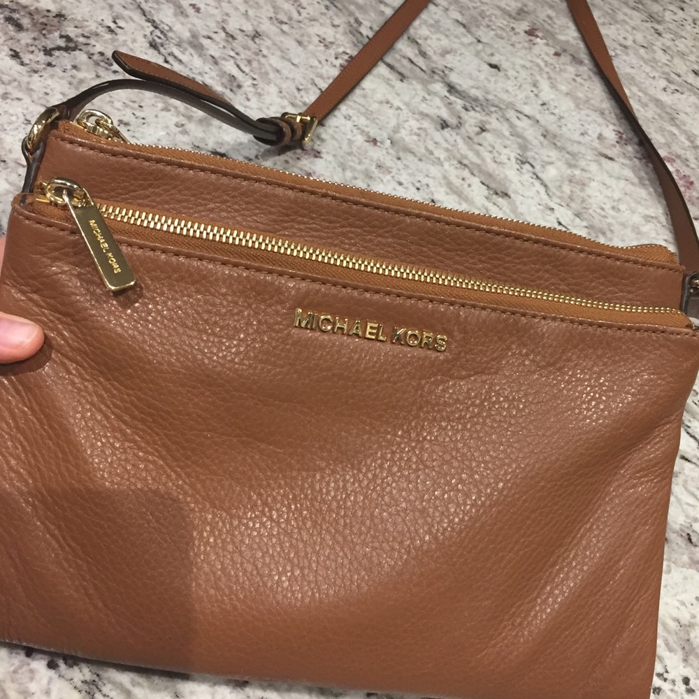 Large Michael Kors cognac cross body