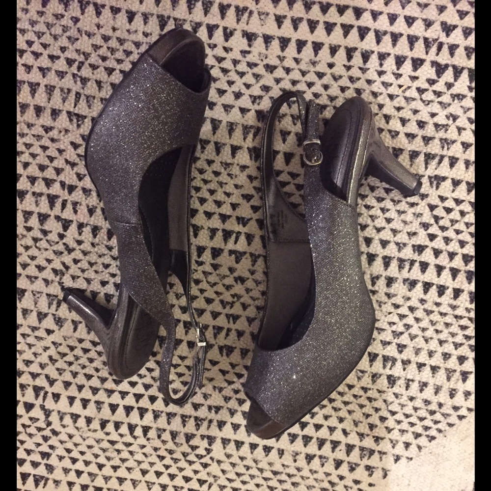 Silver Peep toe sling back evening heels