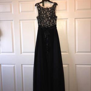 Jessica Howard Black Dress Size 12