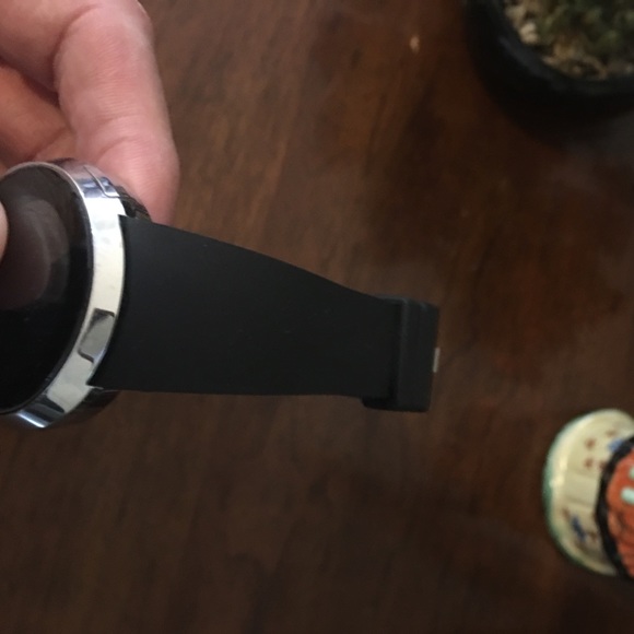 Gucci IWatch stainless steel bezel, I Watch - Picture 8 of 8