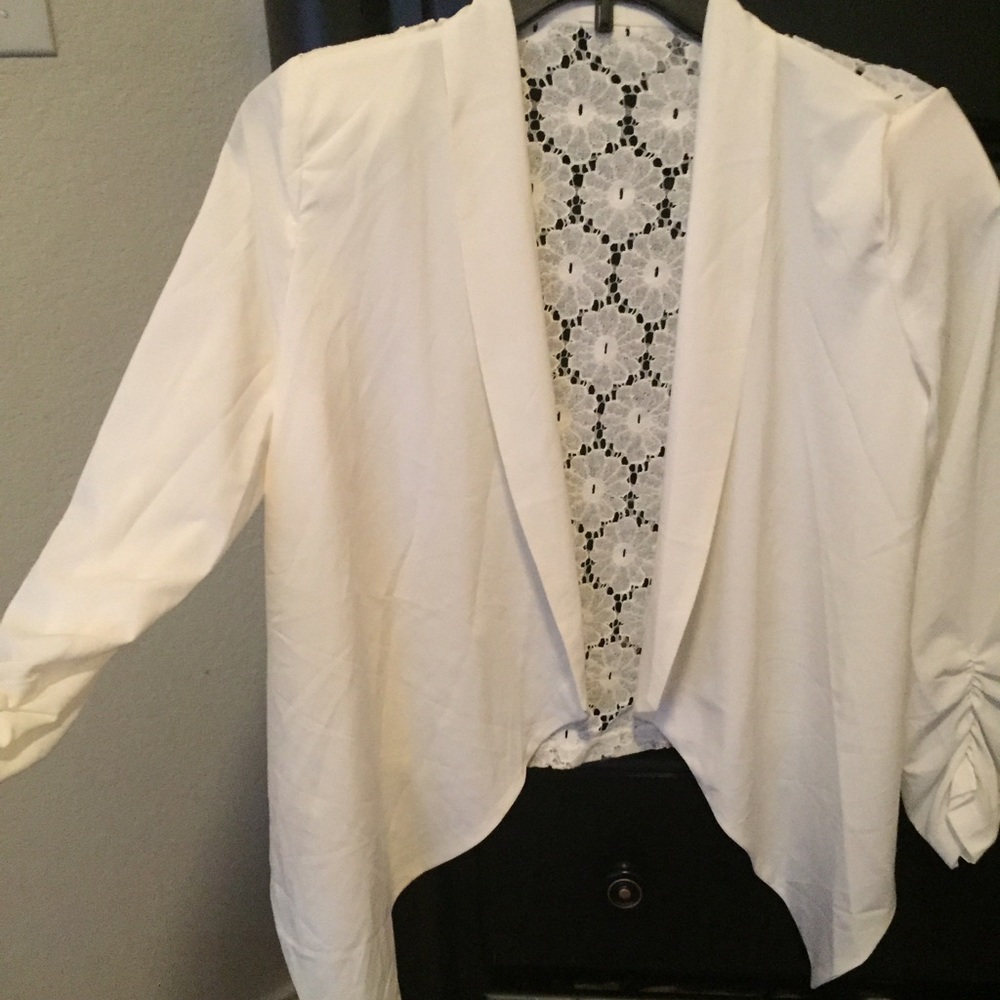 A'gaci White Cardigan