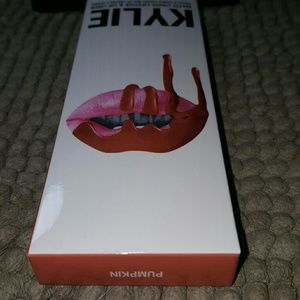 Kylie cosmetics Lip kit Pumpkin Lipstick and liner