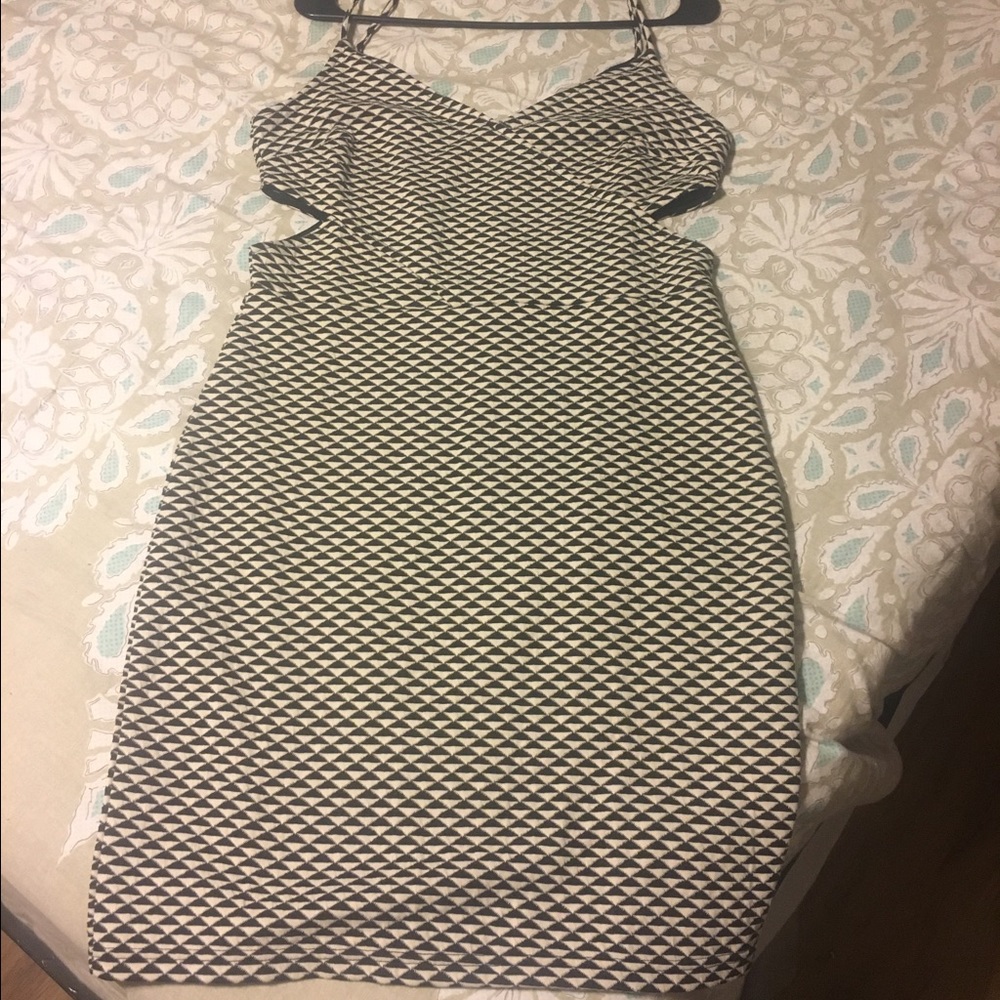 ♠️H&M dress with open sides