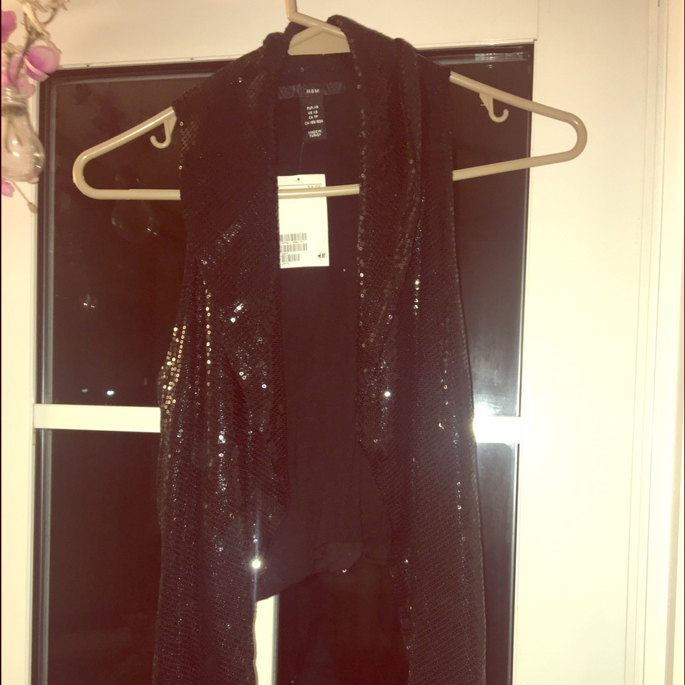 Sequined loose vest
