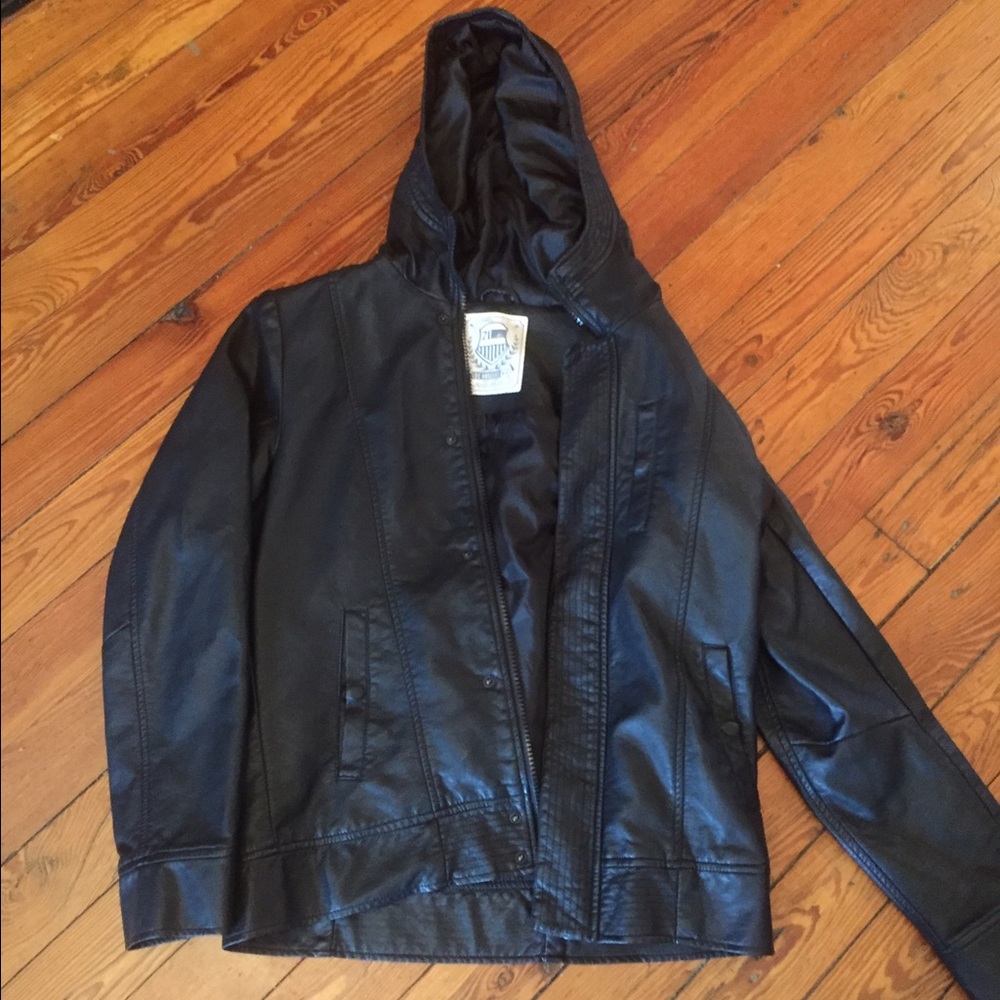Forever 21 men's leather jacket medium