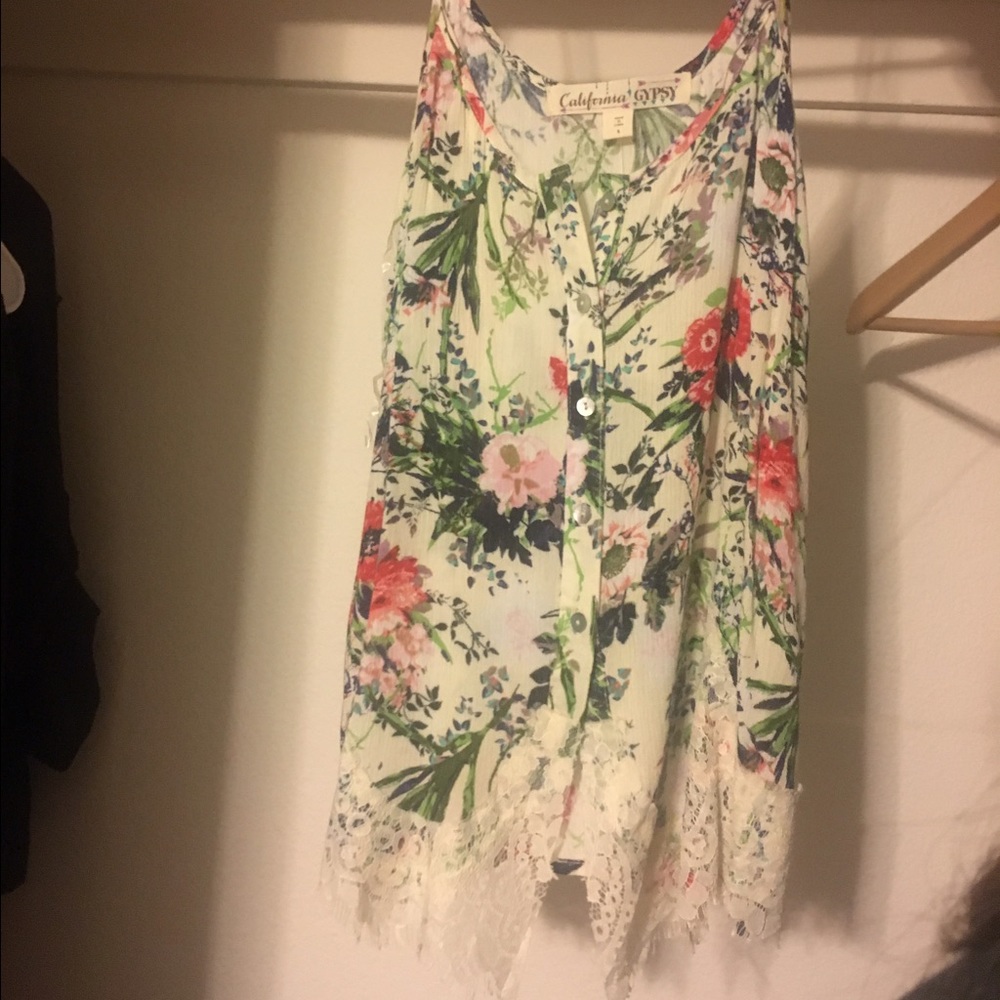 Floral top with lace trimming