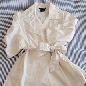 White cropped trench coat