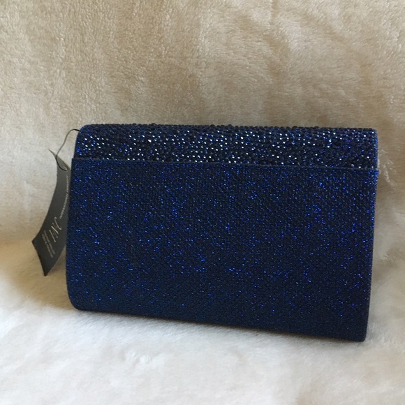 LAST ONE! Bow Clutch -BRAND NEW w/TAGS - Picture 6 of 6