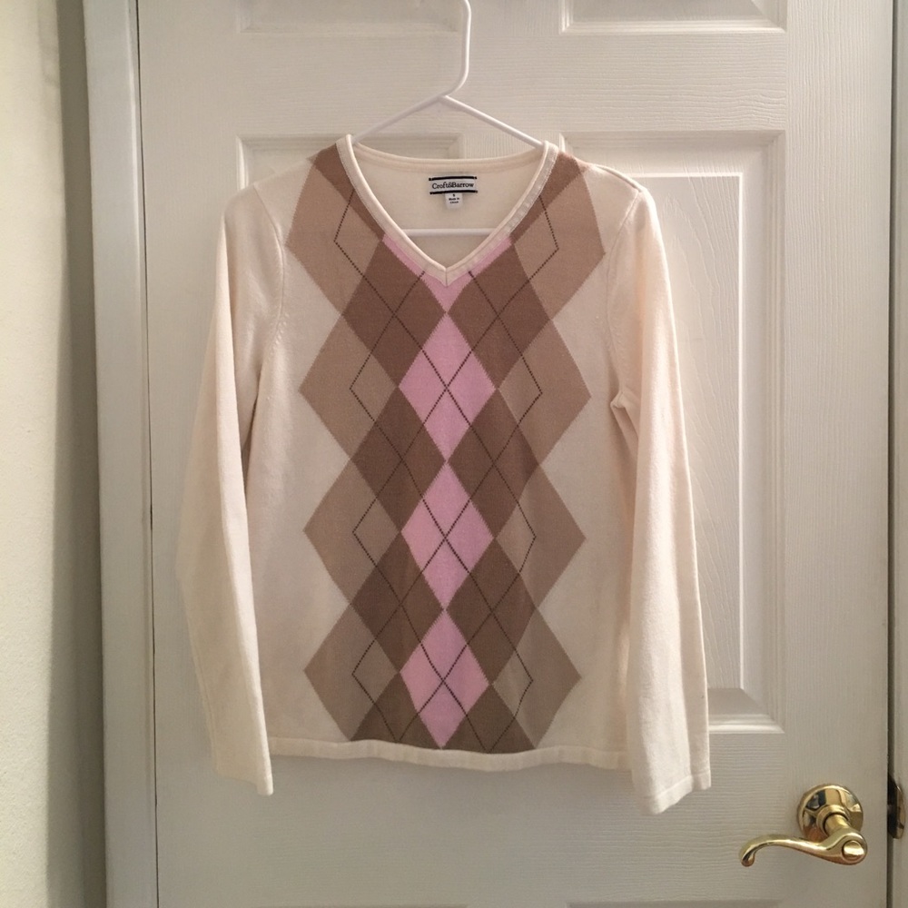 V-Neck Argyle Sweater in Perfect Condition!