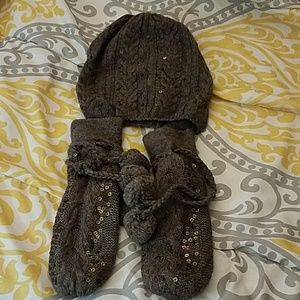 H&m hat and mitten set