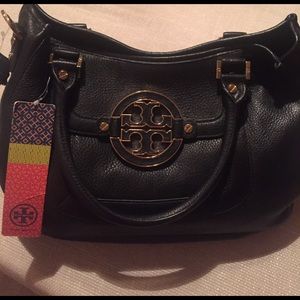 Tory Burch Amanda Hobo Bag