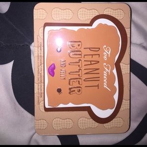 Too Faced Peanut Butter and Jelly Palette