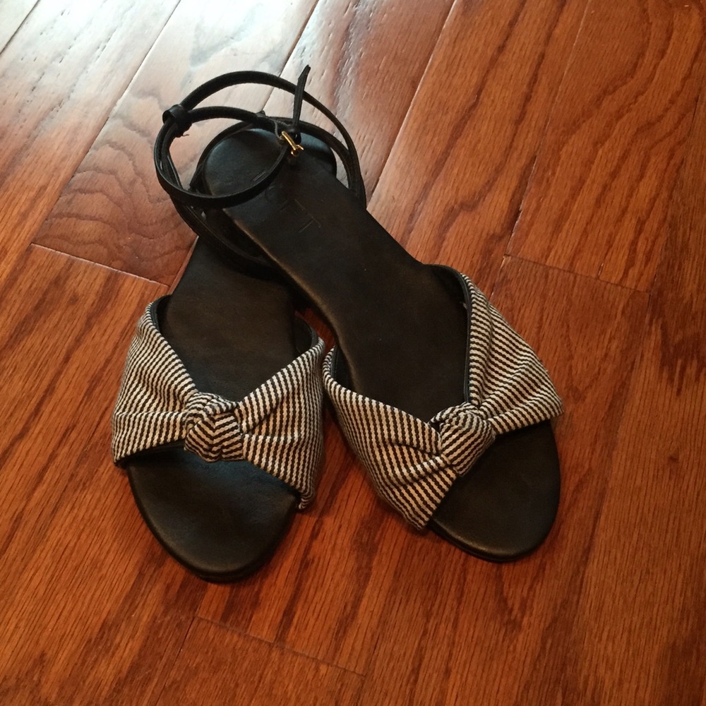 Stripped Bow Sandals