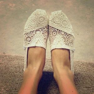 TOMS Creme Knit