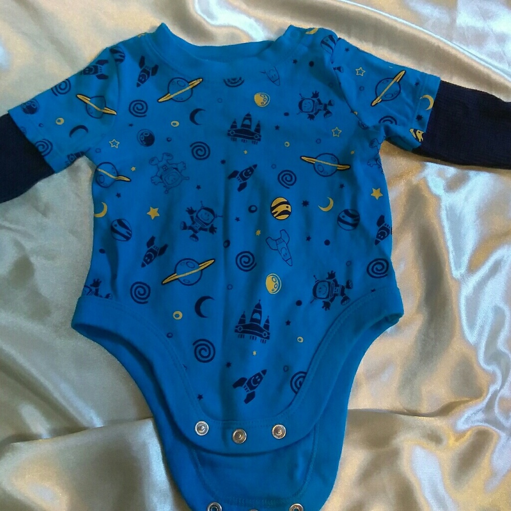 Long sleeve onesie