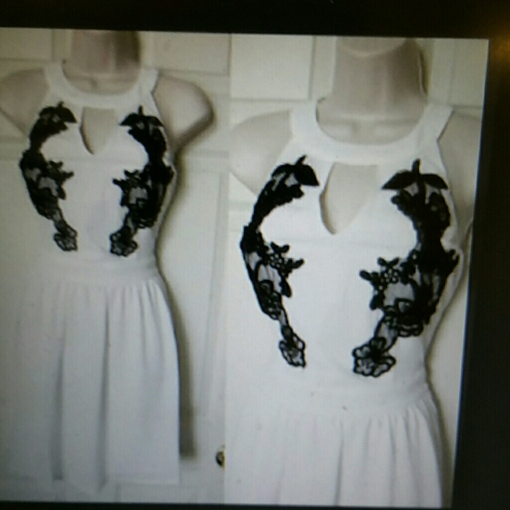 Bebe anelle halter neck dress