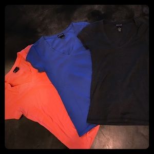 Wet Seal v neck tshirt trio