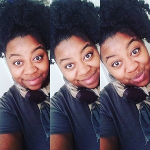 Meet your Posher, Whitley