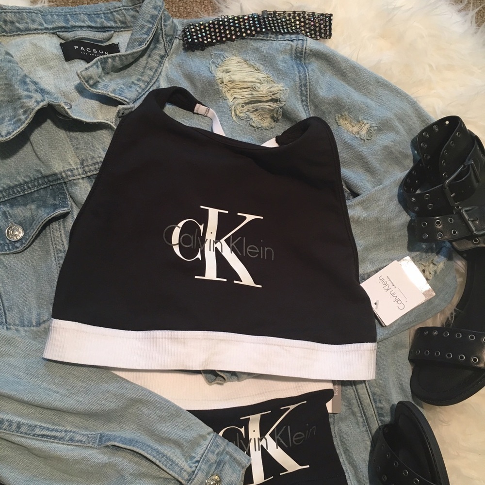 🔥SALE NWT Calvin Klein Retro Logo High Neck Bra