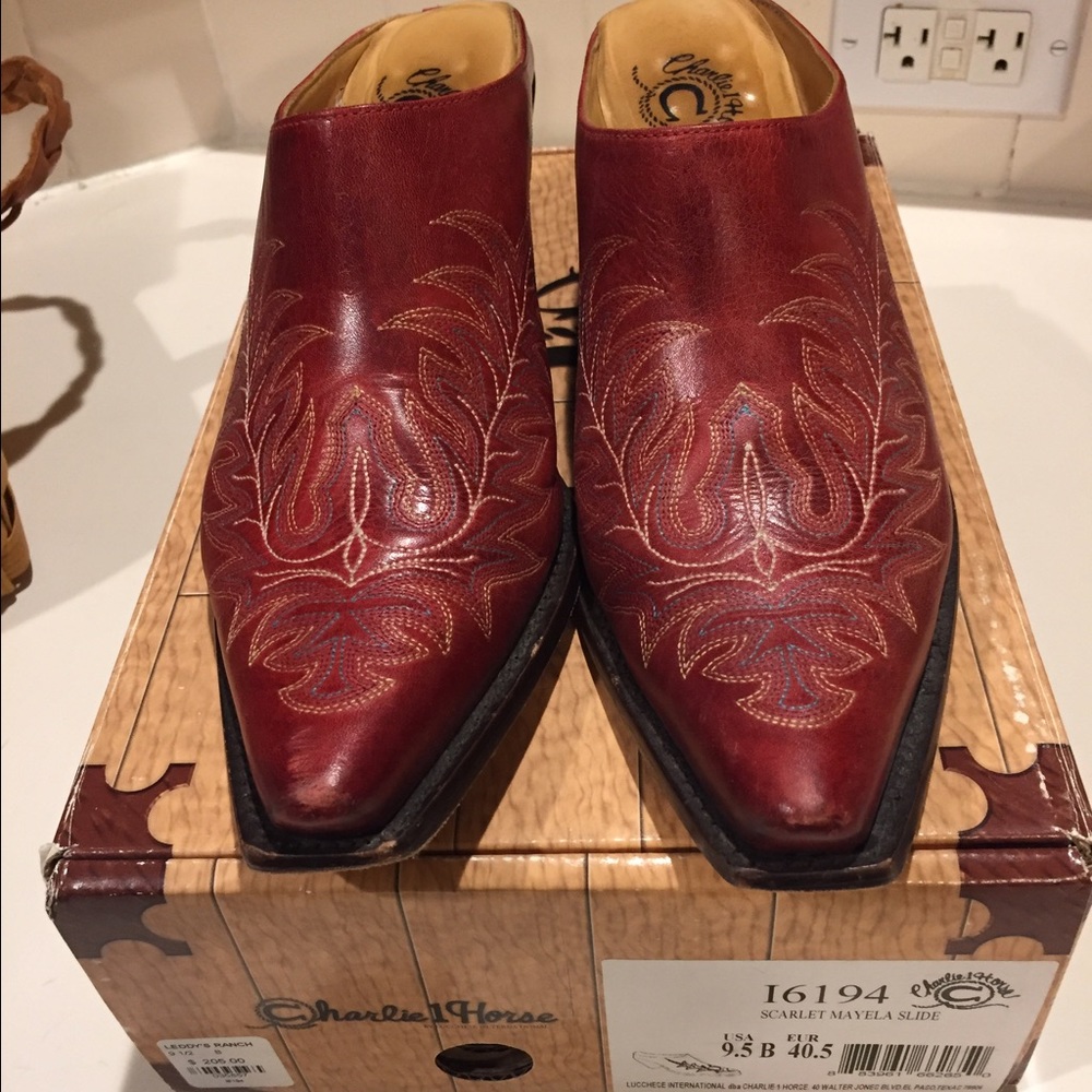 Cowboy boot slides