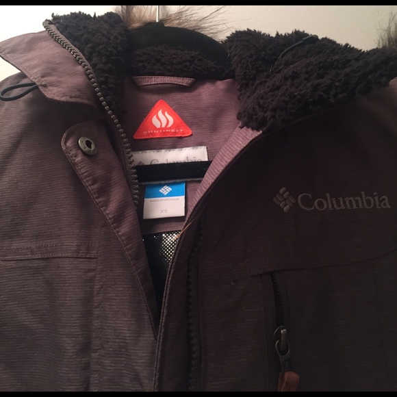 Columbia Omni-heat  jacket with removable fur - Picture 2 of 4