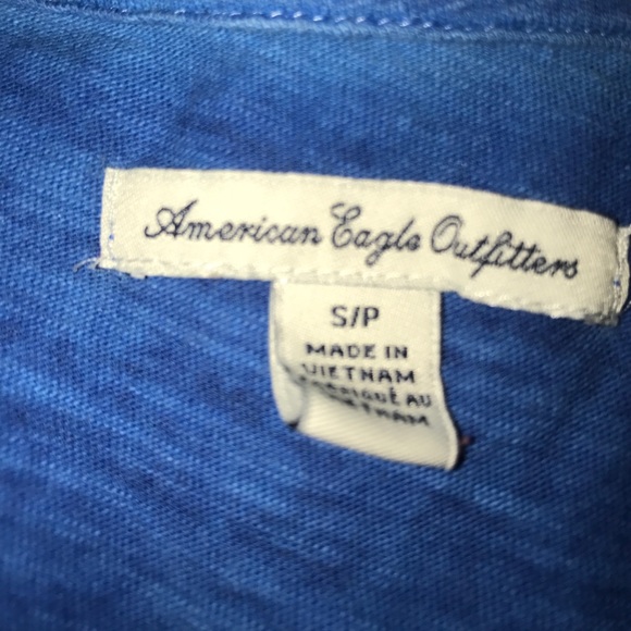 AE t-shirt - Picture 2 of 2