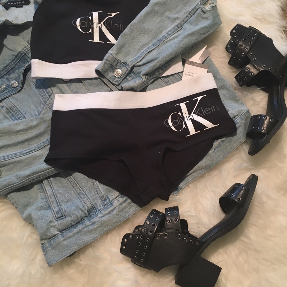 🔥SALE NWT Calvin Klein Retro Logo Boyshort