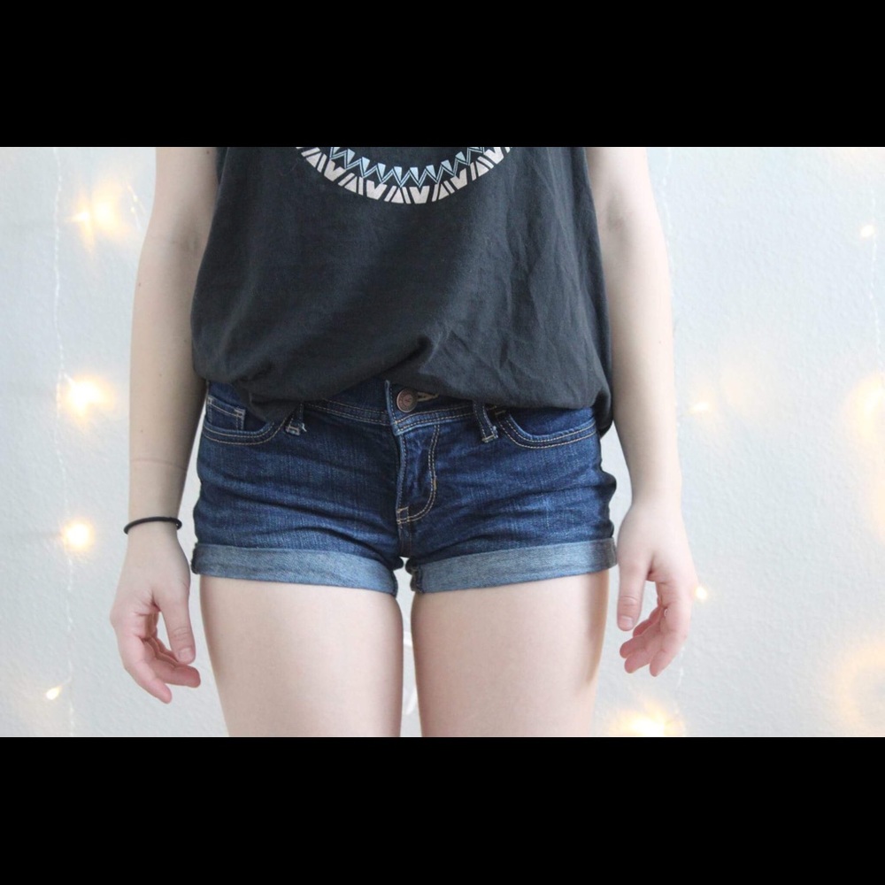 Dark blue shorts
