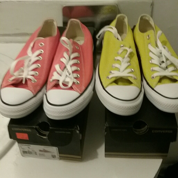 Chuck Taylor  Shoes - 1 Hour Sale Bundle of Converse Chuck Taylor