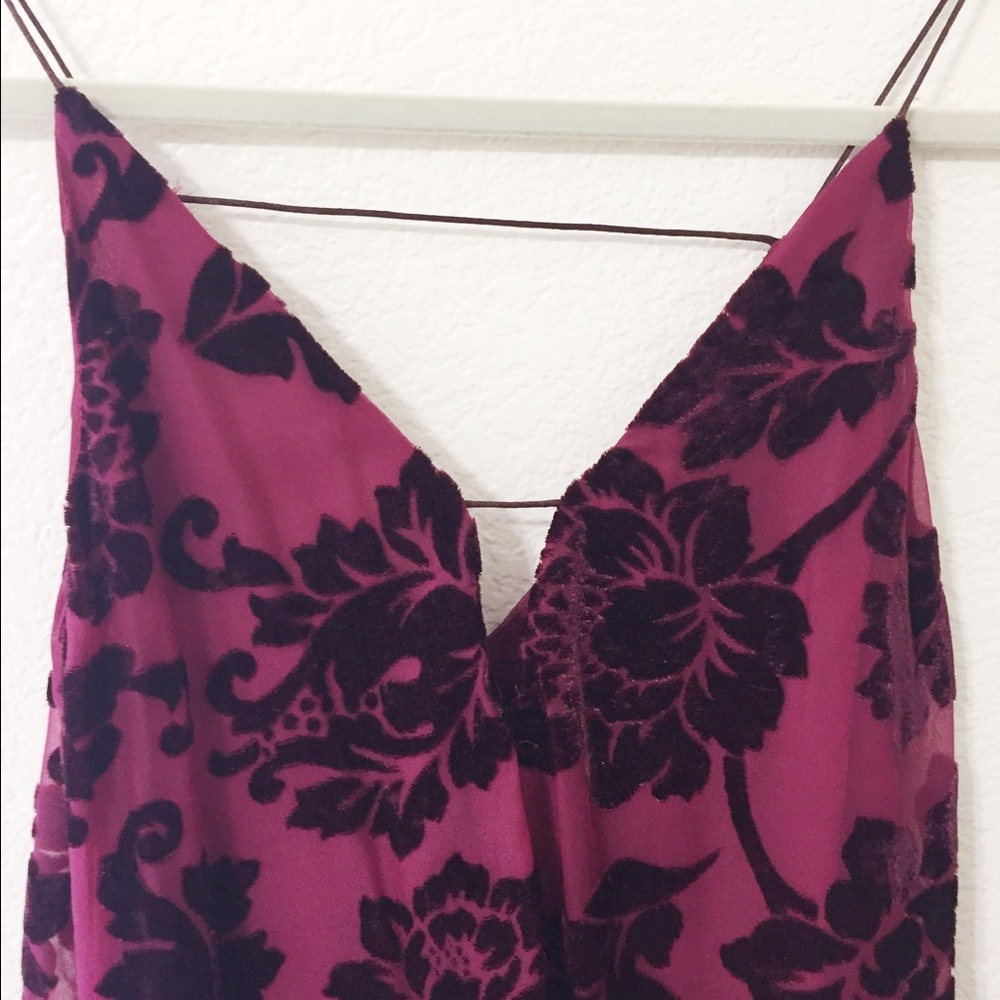 Dress - Picture 3 of 4