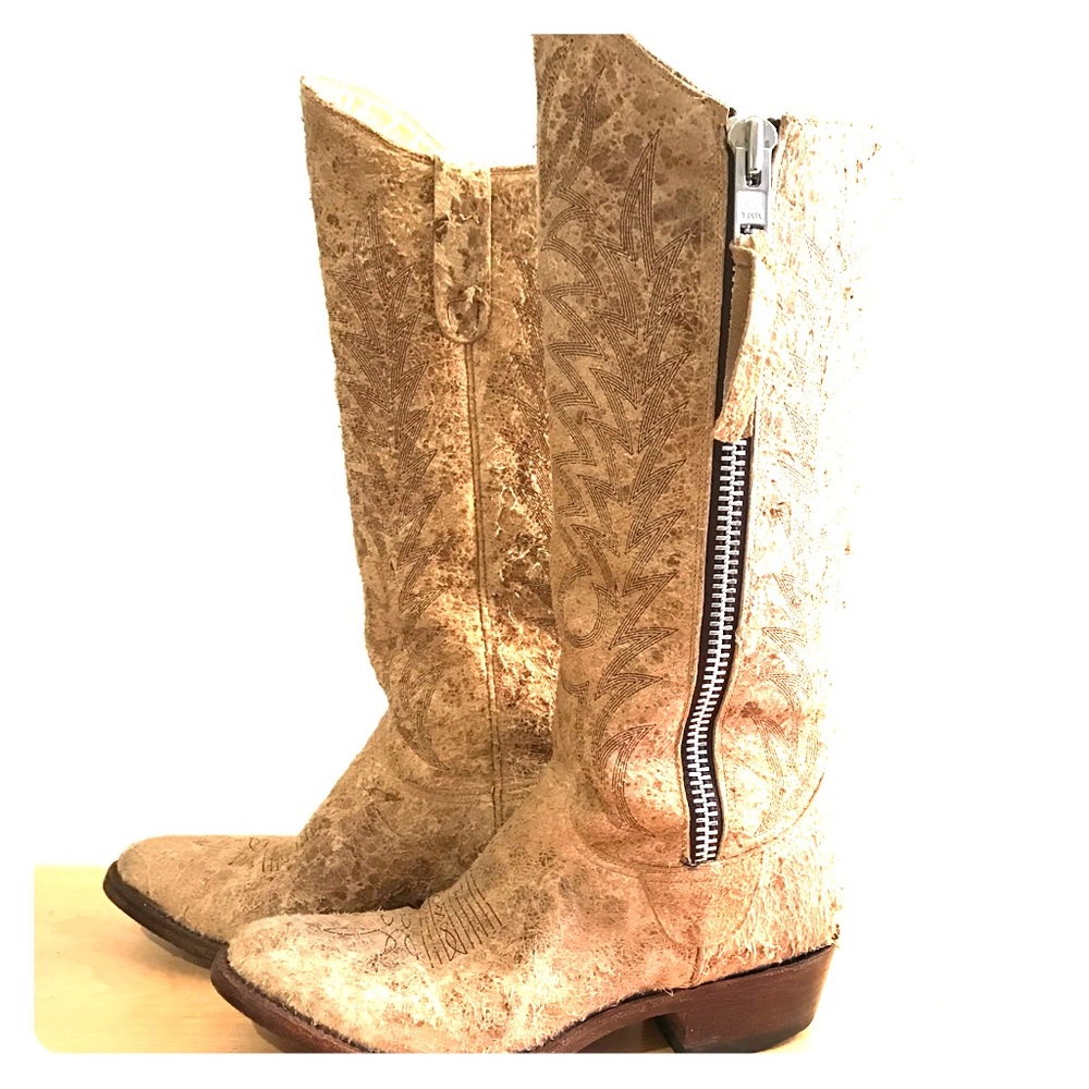 Old Gringo distressed cowboy boots