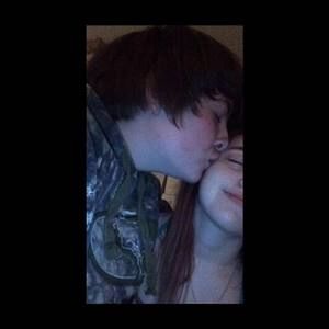 Meet your Posher, Chloe