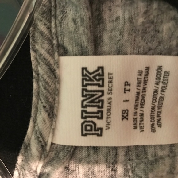 Pink® long sleeve v-neck - Picture 4 of 4