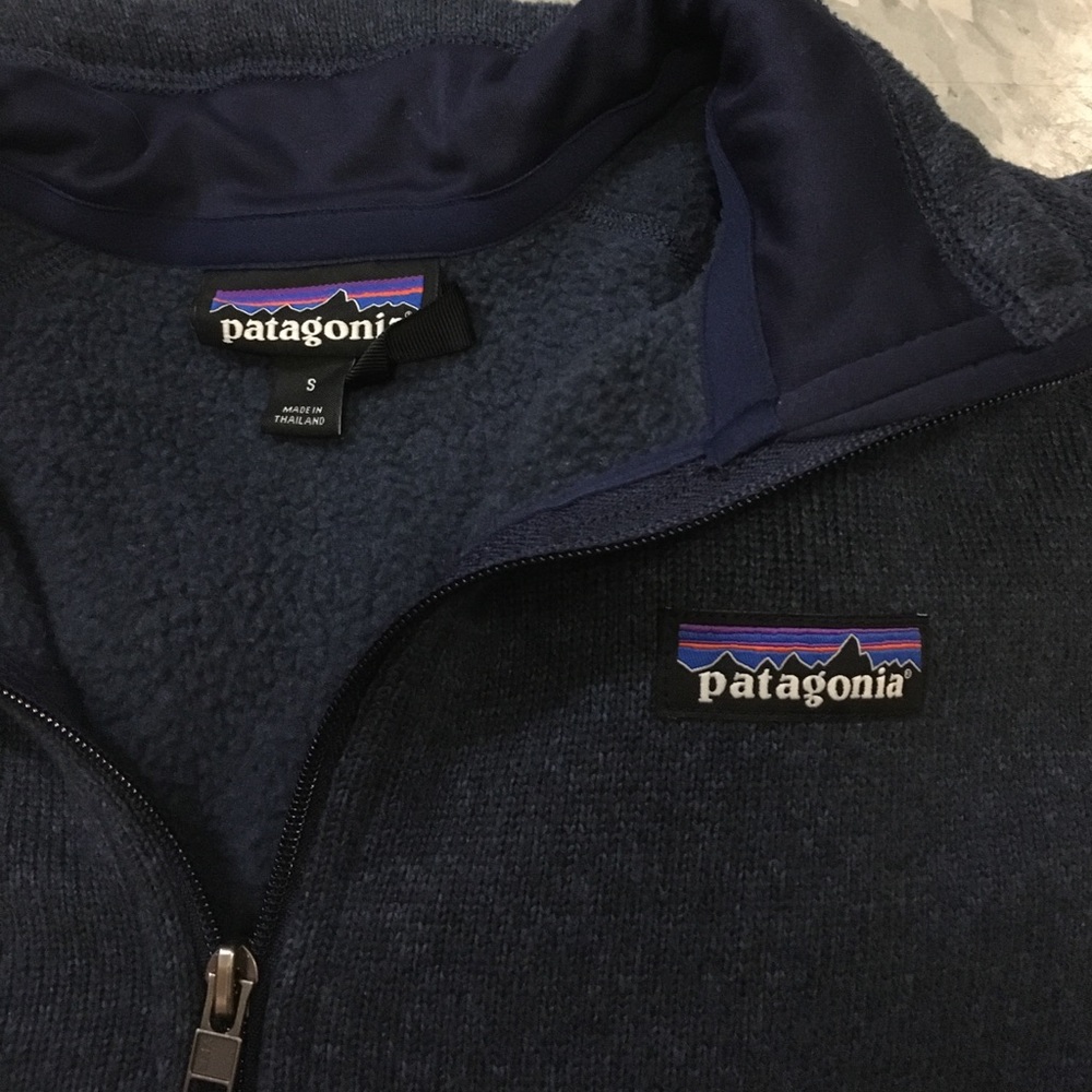 Women's small Patagonia quarter zip