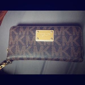 Authentic Micheal Kors Wallet