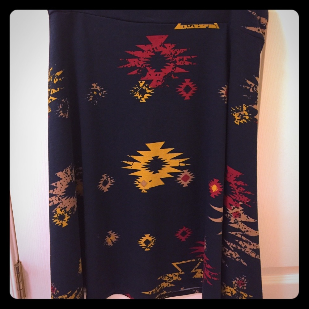 Size Large Azure LuLaRoe skirt