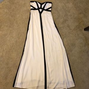 Long white strapless/sweetheart dress