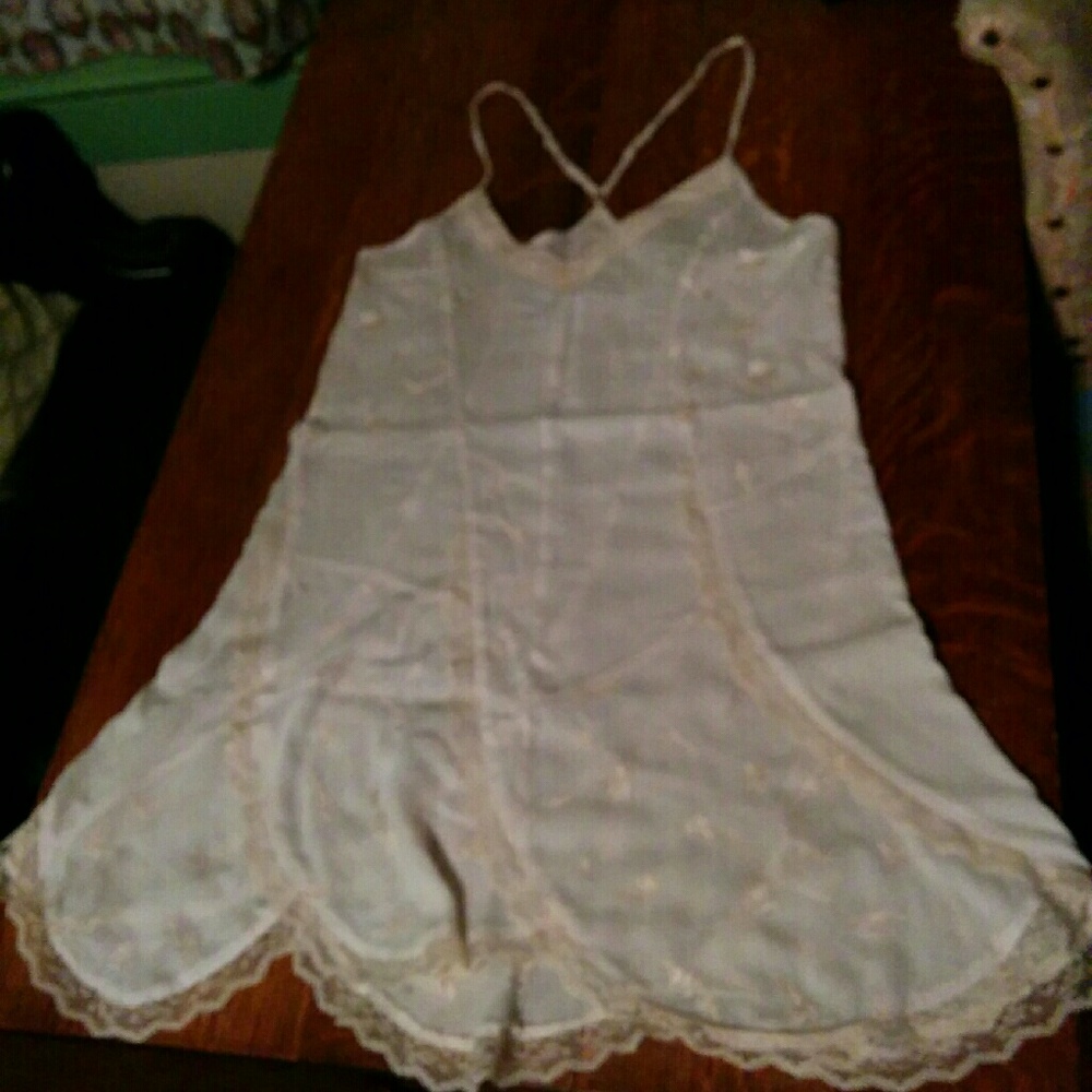 Free People light pink cotton slip