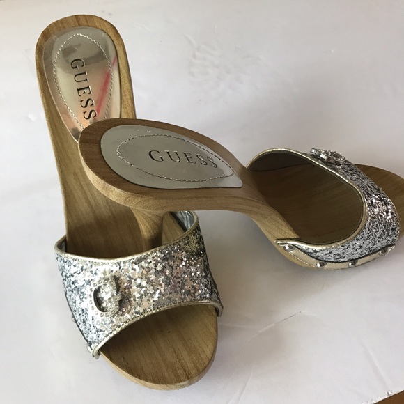 Guess Heels - Picture 2 of 2