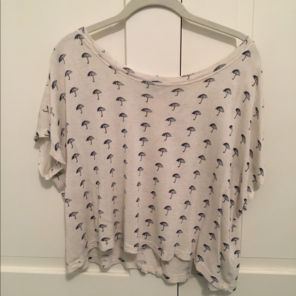 Forever 21 shirt size small