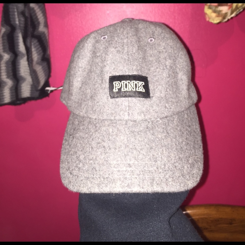 NEW Victoria secret grey hat! 👑
