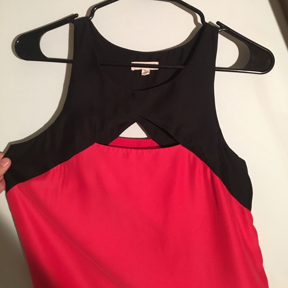 Fun Color Block Dress! - Picture 2 of 3