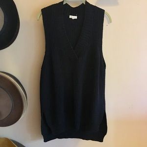 Black Extra Long Chunky Sweater Vest
